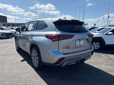 2021 Toyota Highlander Platinum
