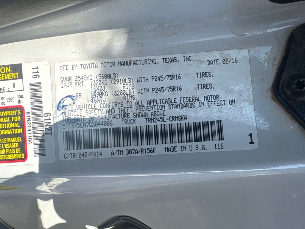 2016 Toyota Tacoma SR