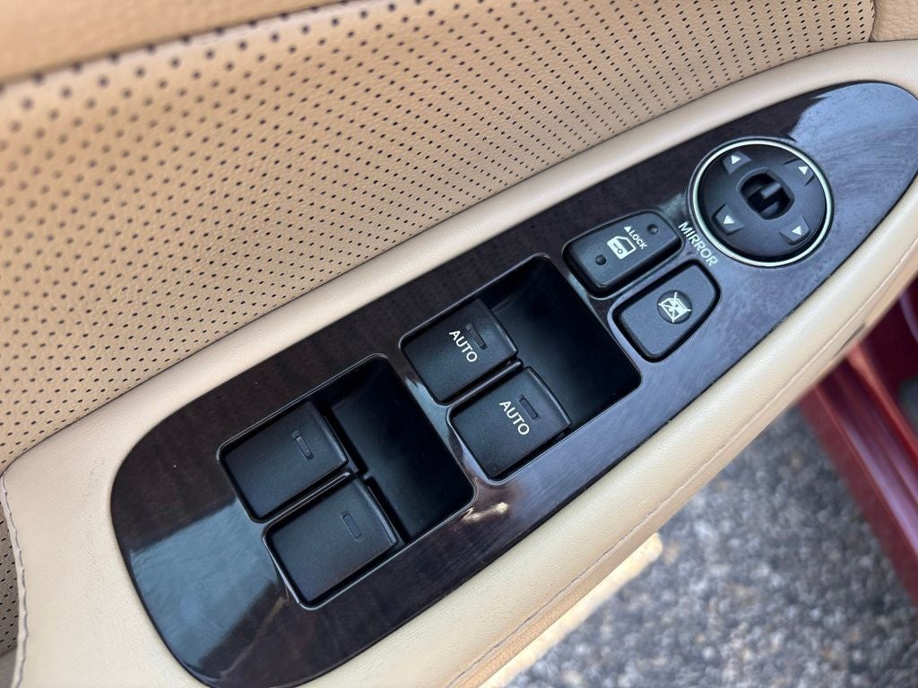 2011 Hyundai Genesis 4.6