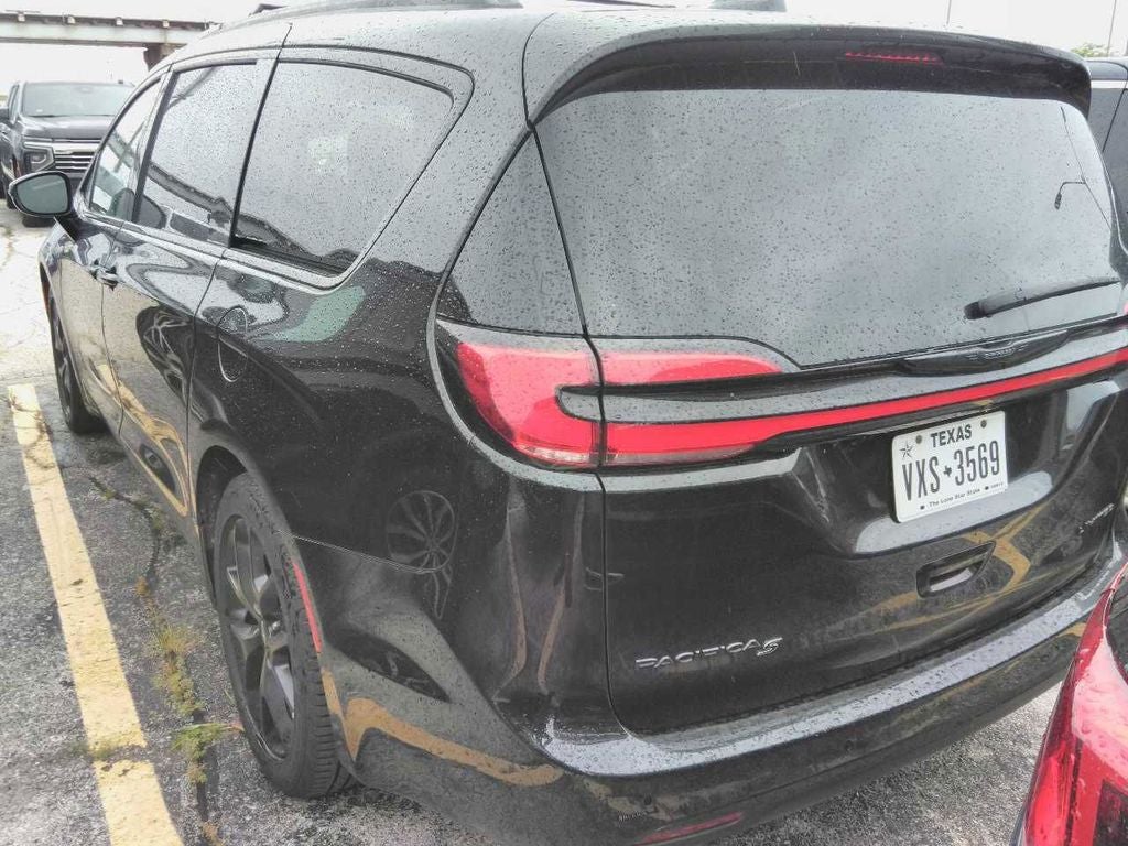 2025 Chrysler Pacifica Limited