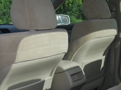 2010 Toyota Camry LE