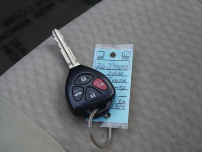 2010 Toyota Camry LE