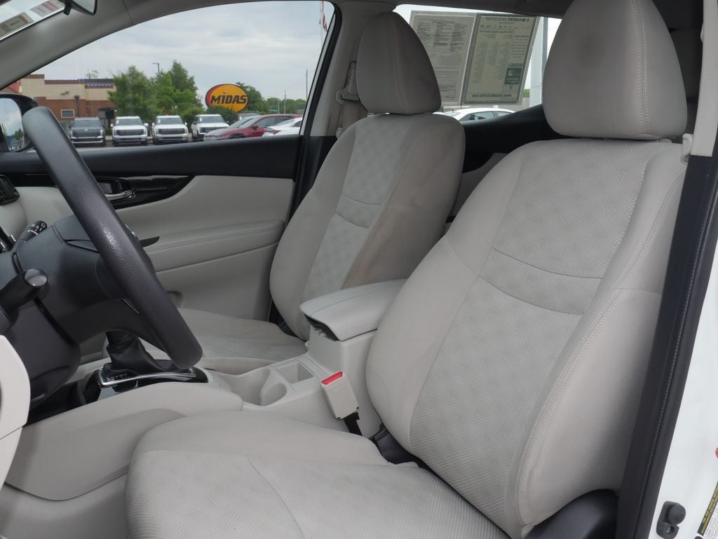 2020 Nissan Rogue Sport SV