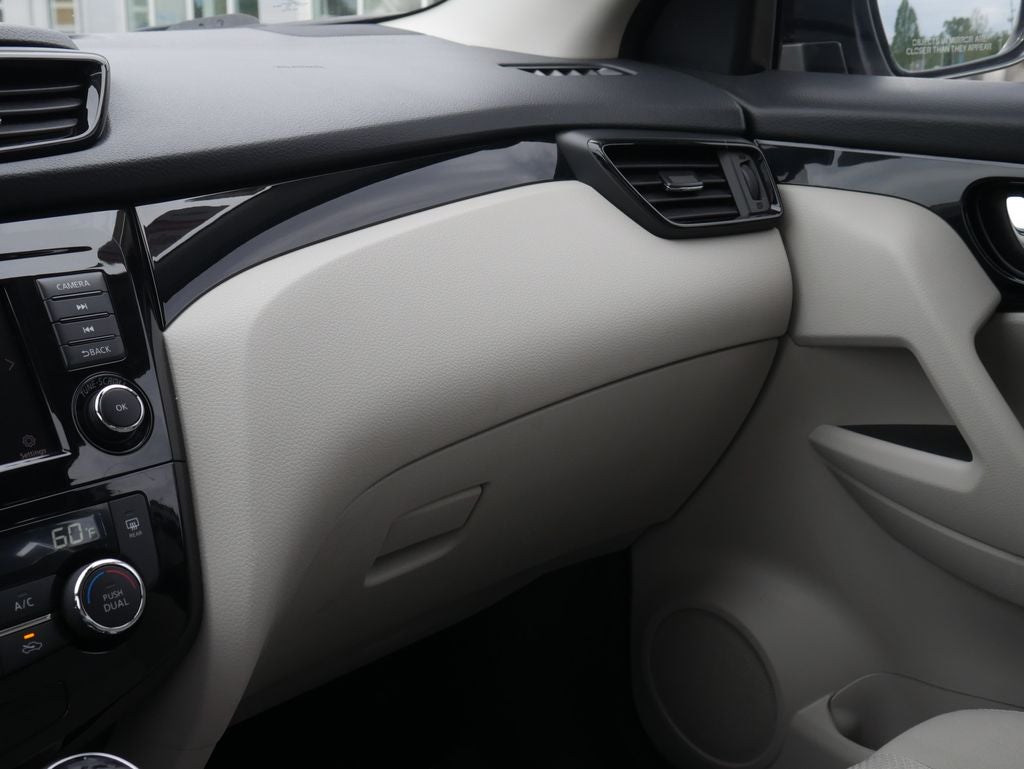 2020 Nissan Rogue Sport SV