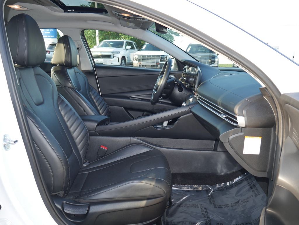 2025 Hyundai Elantra Hybrid Limited