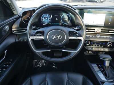 2025 Hyundai Elantra Hybrid Limited