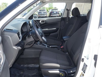 2025 Hyundai Venue SEL